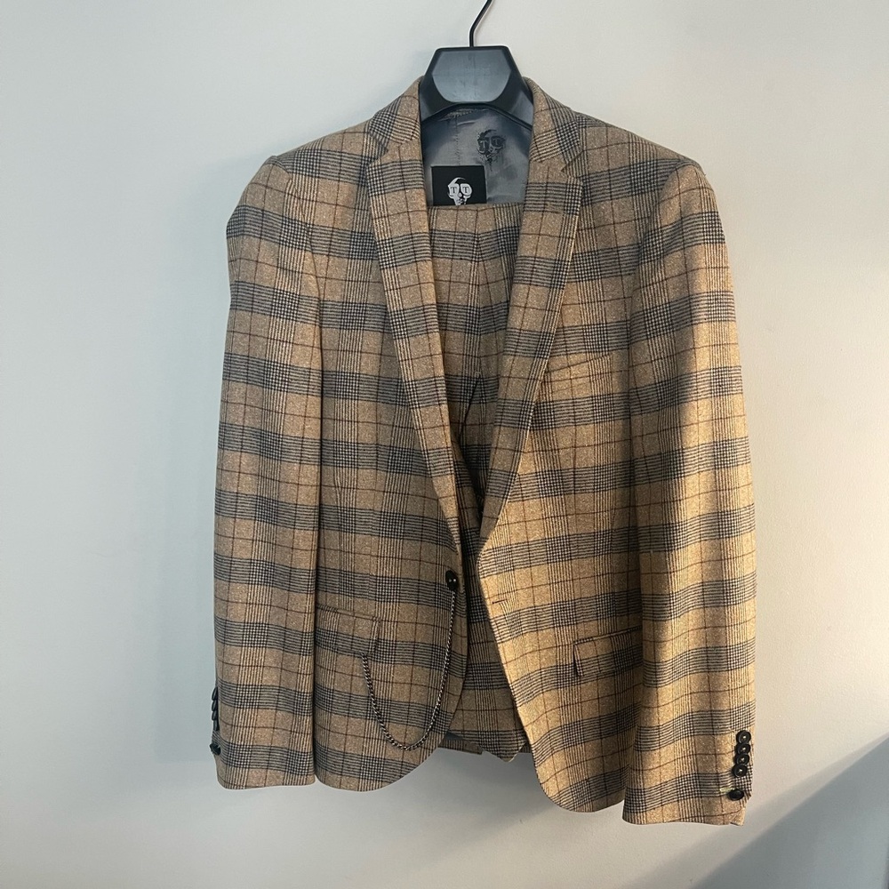 3-piece suit